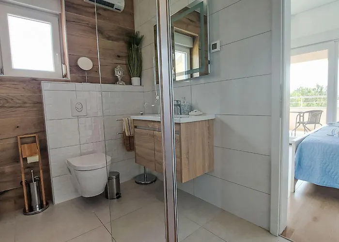 Sea Front Lucija By Interhome בית נופש Pridraga