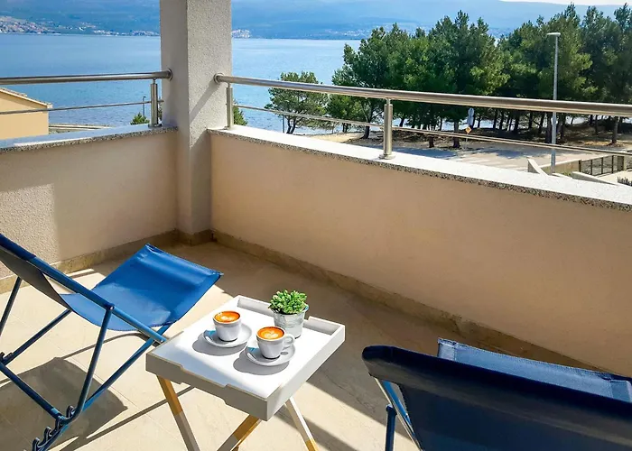 Sea Front Lucija By Interhome 펜션 Pridraga